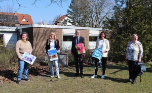 Schulmaterialienkammer Paderborn: Kostenlose Schulmaterialien für 231 Kinder aus der Ukraine