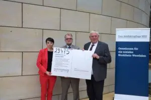20240703 Stimmenübergabe NRW bleib sozial_2