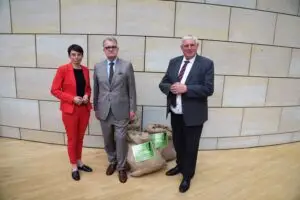 20240703 Stimmenübergabe NRW bleib sozial_3